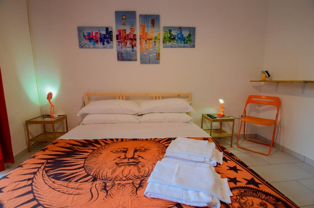 Shine Apartment Naples Room photo
